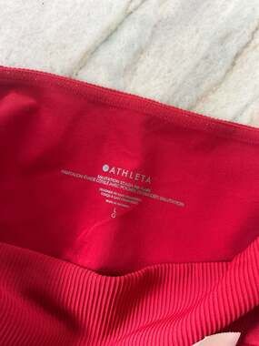 Athleta Salutation Stash Rib Flare Pants in Red Size Large